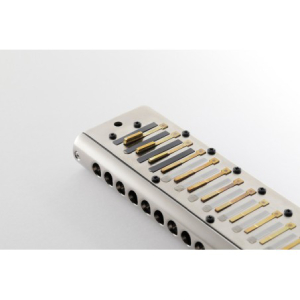 suzuki bass harmonica