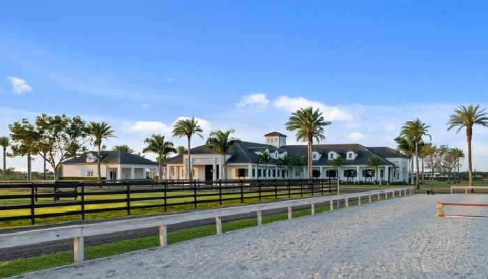 Navigating The Complexities Of Selling Luxury Properties With The Right Team